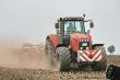 19_Massey Ferguson 8480 mit Amazone Centaur 5001.jpg