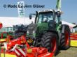 Fendt 818 Vario mit Pöttinger Mähwerken