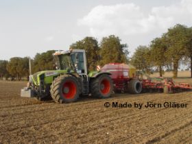 Xerion 3300 mit Horsch Drille