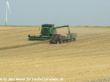 Bild 4- Jens Meyer hat einen John Deere 9680i mit einem IHC 956 fotografiert
